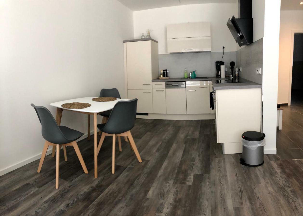 Ferienwohnung Calla แอร์ฟวร์ท ภายนอก รูปภาพ