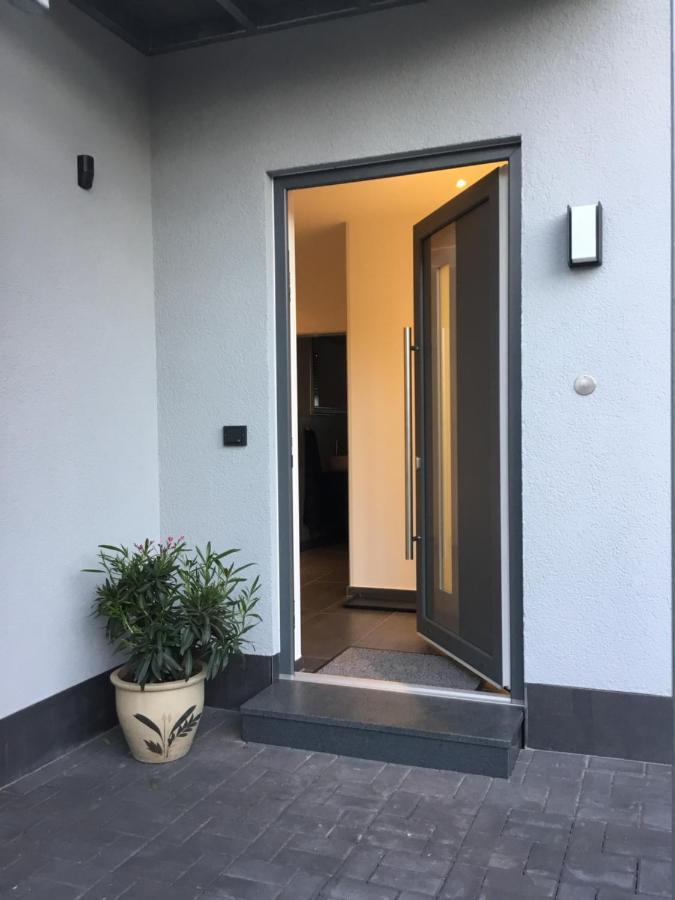 Ferienwohnung Calla แอร์ฟวร์ท ภายนอก รูปภาพ