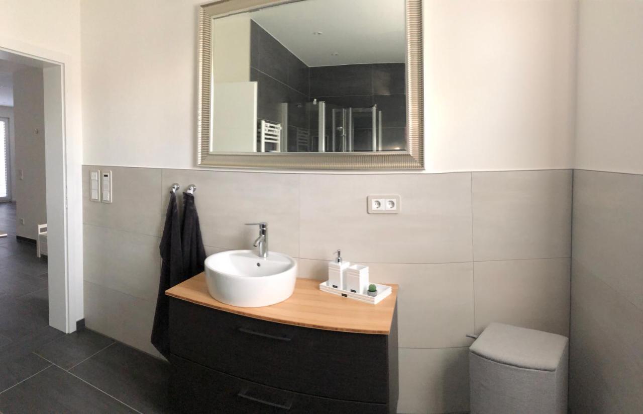 Ferienwohnung Calla แอร์ฟวร์ท ภายนอก รูปภาพ